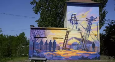 Nowy mural w Jaworznie prawie gotowy. Już teraz robi wrażenie