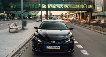 Ile zarabia kierowca Uber w 2026 i jakie podatki płaci? Pełna analiza
