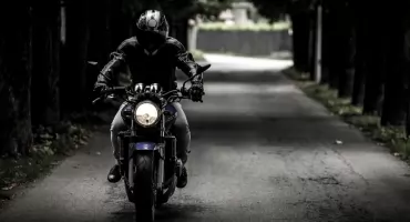 Pierwsze ubezpieczenie motocykla – poradnik dla początkujących