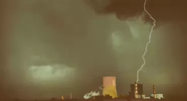 Alert RCB dla całego kraju. Przed nami burzowy i deszczowy weekend