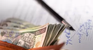Czy można wypłacić pieniądze z IKZE przed emeryturą?