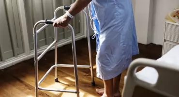 ZUS ostrzega. Uważaj na oferowaną pomoc przy świadczeniu wspierającym, może ona sporo kosztować