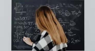 Kompetencje przyszłości zaczynają się od matematyki i programowania