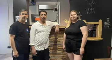 Z Katowic do Jaworzna. Ola, Dinesh i Anil otworzyli restaurację z prawdziwą indyjską kuchnią