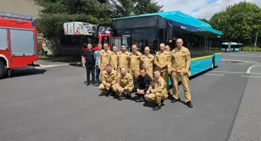 Strażacy szkolili się na autobusach elektrycznych PKM Jaworzno
