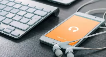 Telefon z obcego numeru. Pięć sytuacji, w których należy zachować ostrożność