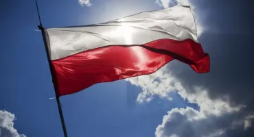 Dwa nowe święta w kalendarzu. Rząd planuje zmiany. Czy będą dodatkowe dni wolne?
