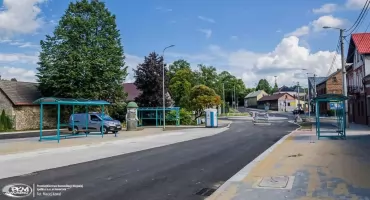 Koniec objazdów w Byczynie. Otwierają wyremontowany odcinek ul. Krakowskiej