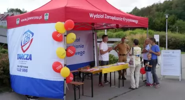 Edukacja dla bezpieczeństwa na jaworznickich Plantach. Ogólnokrajowy trening ochrony ludności