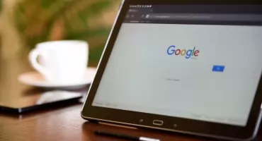 Jak samemu pozycjonować stronę internetową (i kiedy zlecić SEO ekspertowi)?