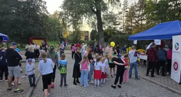 Mieszkańcy spotkali się na pikniku w Szczakowej
