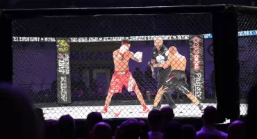 Kacper Kabara i Kamil Młodziński z wygranymi na MMA ATTACK 7 w Będzinie