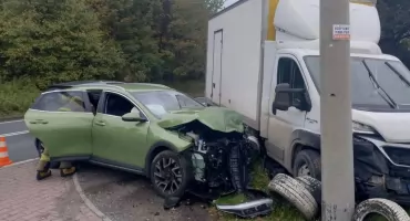 Czołowe zderzenie na ul. Krakowskiej