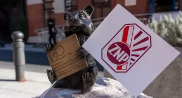 Chomik Związkowiec. Nowa figurka chomika w Jaworznie