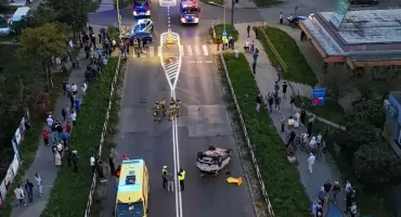 Dachowanie w Jaworznie. Kierująca Fordem ukarana mandatem