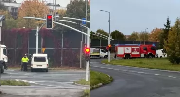 Kierowca uderzył w słup sygnalizacji świetlnej na Osiedlu Stałym