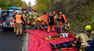 Symulacja poważnego wypadku drogowego w Jaworznie. Zobacz działania służb