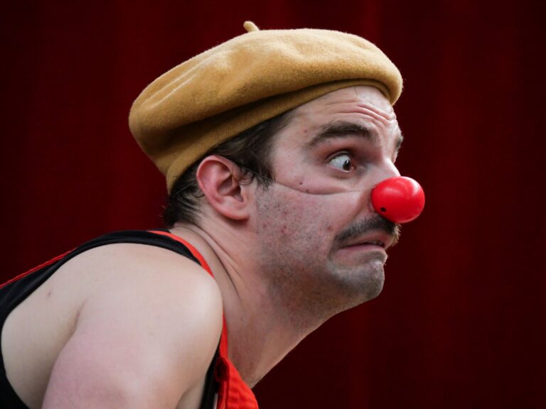 Istny cyrk – pokazy PatKot le Circus Freak przy Kebab i Kropka